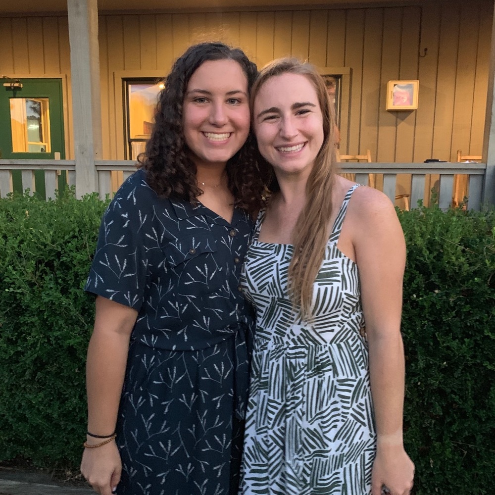 Meet your Posher, Whitney